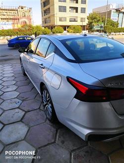 نيسان ألتيما